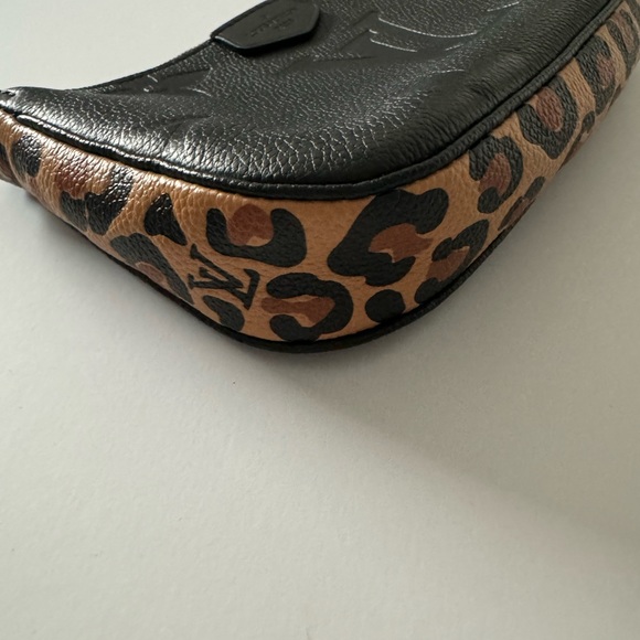 Louis Vuitton Wild At Heart Multi Pochette Black Chain Crossbody Bag EUC - Picture 7 of 16